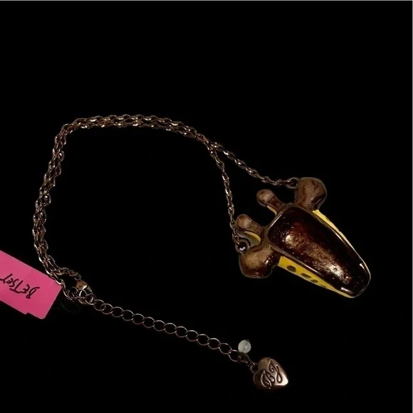 NWT Betsey Johnson Critter Giraffe Necklace - Picture 7 of 8